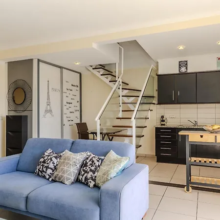 Apartamento #418 Cozy & Bright Spacious Retreat